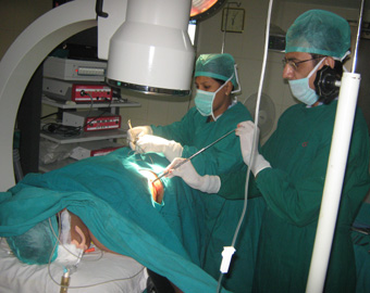 PCNL Surgery india, Price PCNL Surgery Hyderabad India, PCNL Hyderabad, Mumbai PCNL Surgery, PCNL Care In India